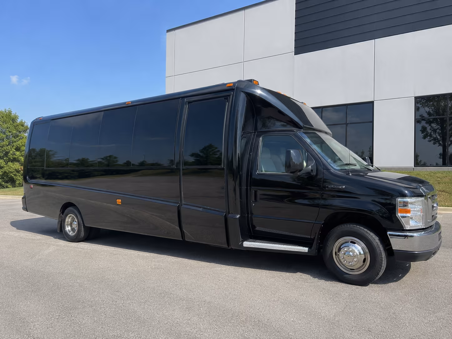 party buses for petaluma high school and casa grande high school prom